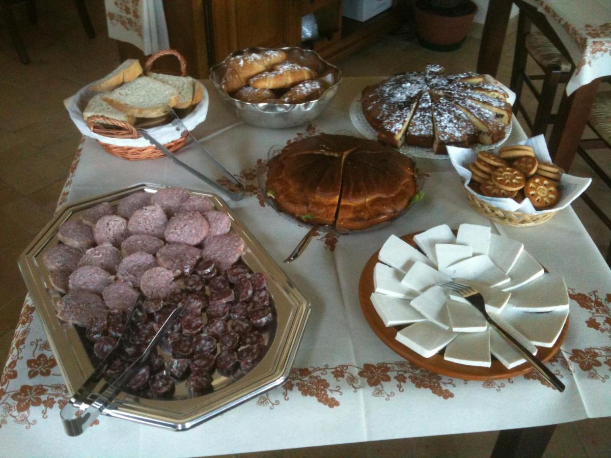 Il Casale San Martino Bed & Breakfast Norcia Luaran gambar